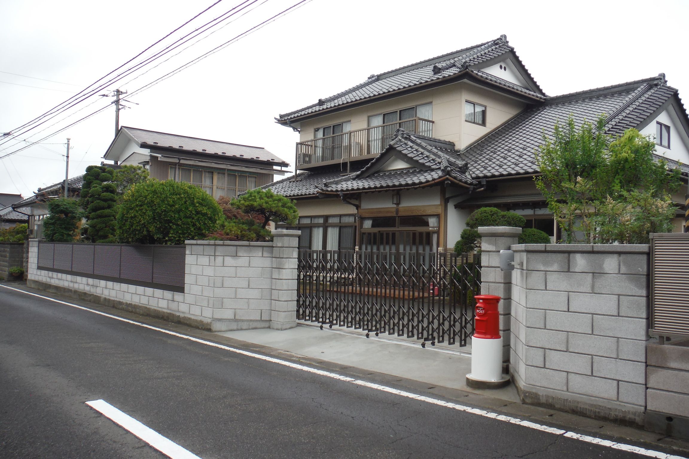 住宅フェンスの設置施工例